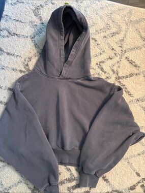 TNA cozy Charcoal Cropped Hoodie